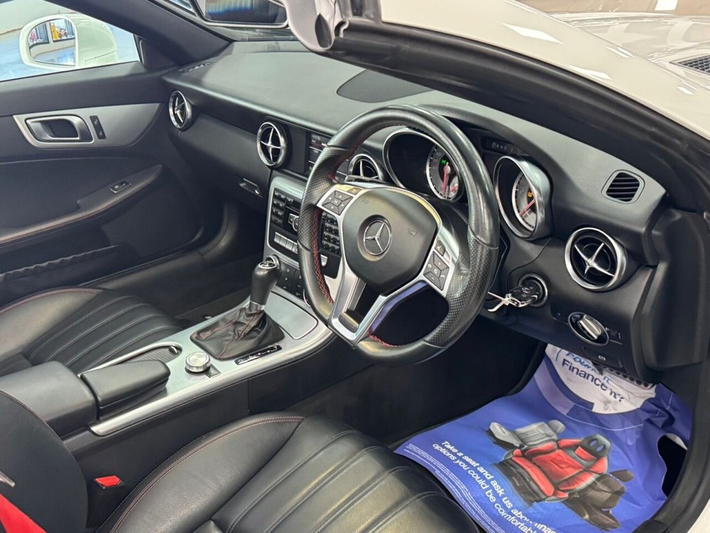 Used Mercedes-Benz SLK 2015 for sale - 76105950: Photo 43