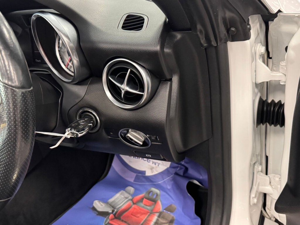 Used Mercedes-Benz SLK 2015 for sale - 76105950: Photo 44