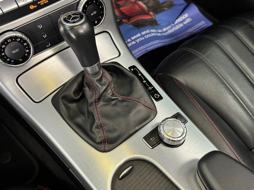 Used Mercedes-Benz SLK 2015 for sale - 76105950: Photo 50