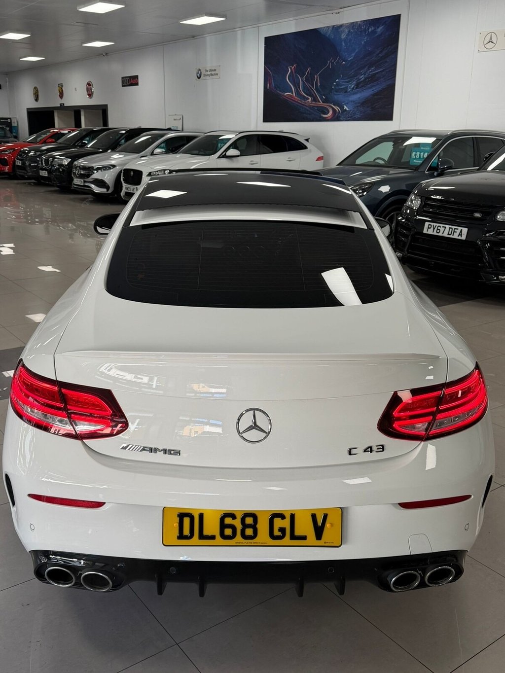 Used Mercedes-Benz C Class 2018 for sale - 78145313: Photo 4