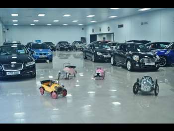 2016 (16) - E220d AMG Line Edition 2dr 7G-Tronic