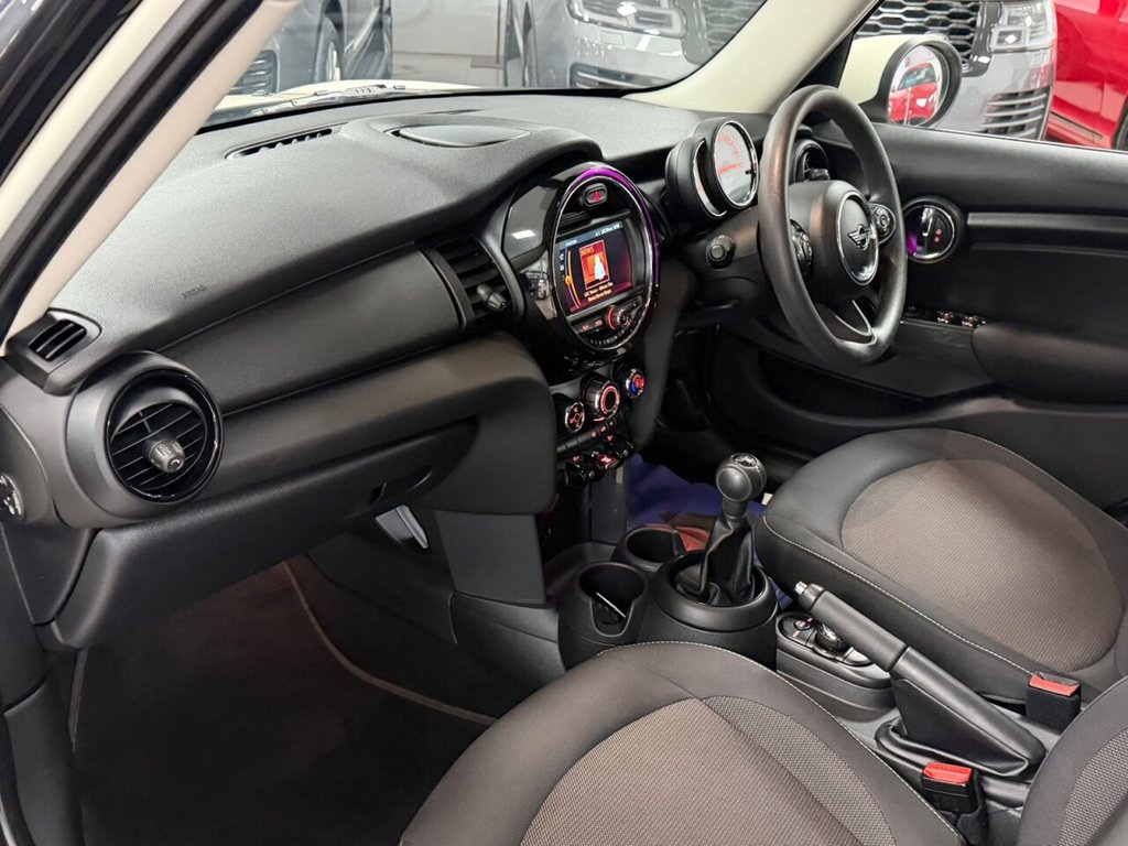 Used MINI Hatch 2019 for sale - 76323052: Photo 24