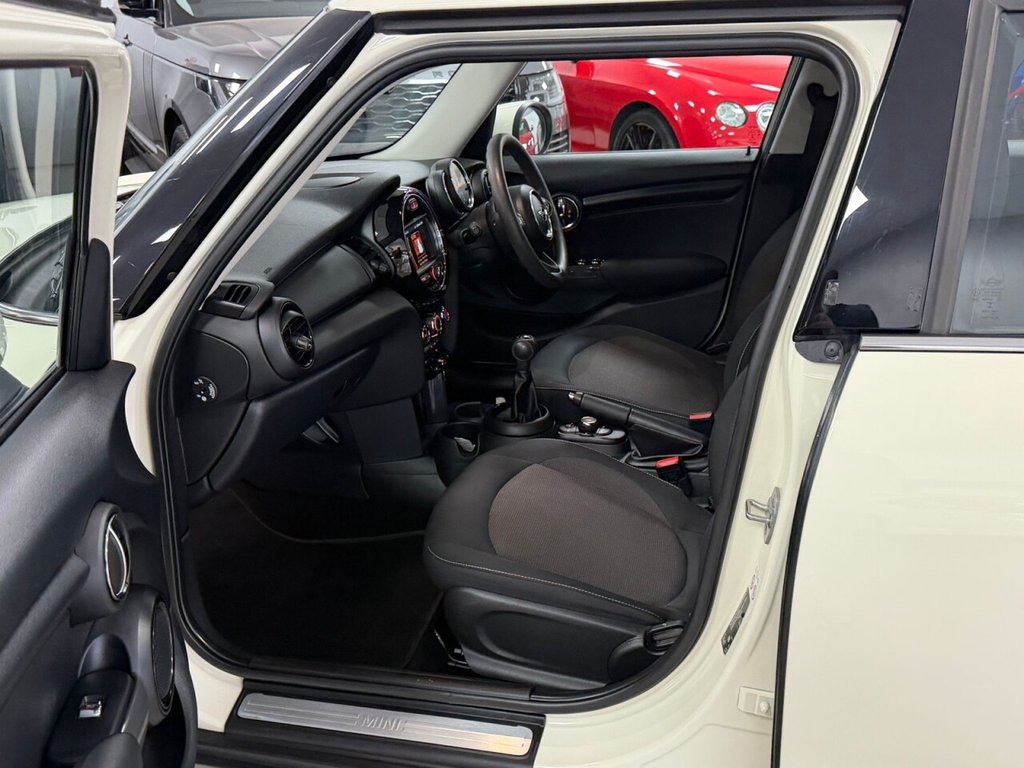 Used MINI Hatch 2019 for sale - 76323052: Photo 25