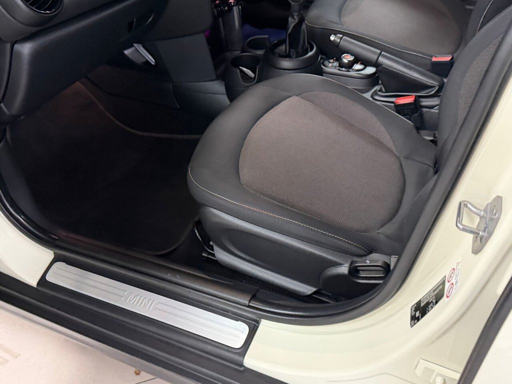 Used MINI Hatch 2019 for sale - 76323052: Photo 33