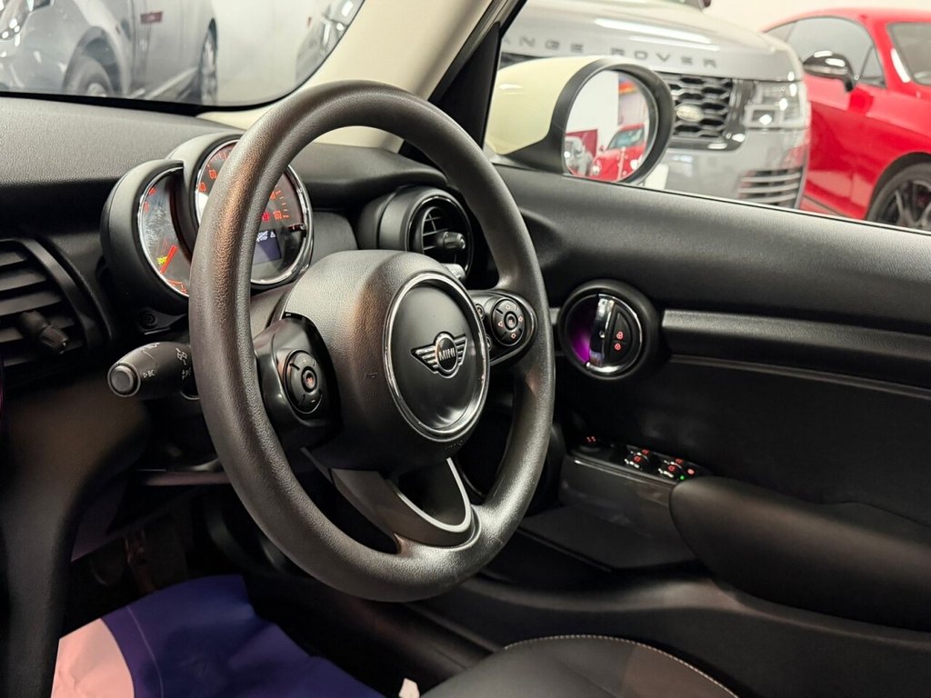 Used MINI Hatch 2019 for sale - 76323052: Photo 35