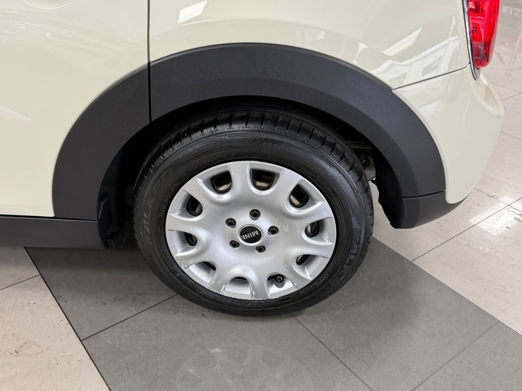 Used MINI Hatch 2019 for sale - 76323052: Photo 37