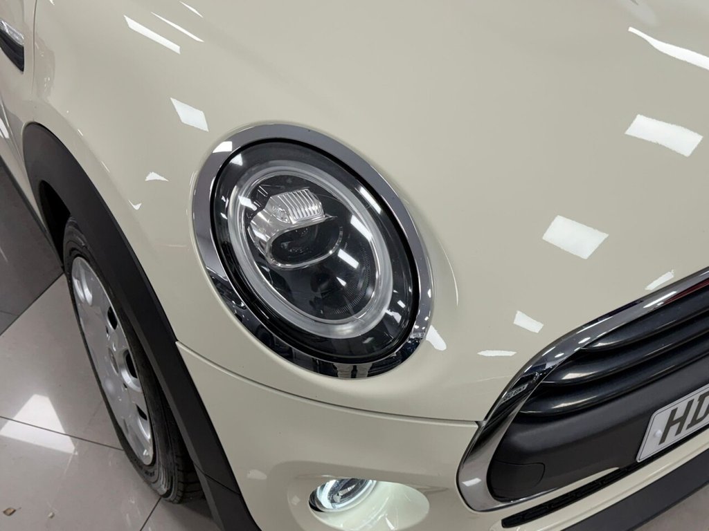 Used MINI Hatch 2019 for sale - 76323052: Photo 9