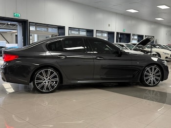 Used BMW 5 Series 2017 for sale - 77477539: Photo