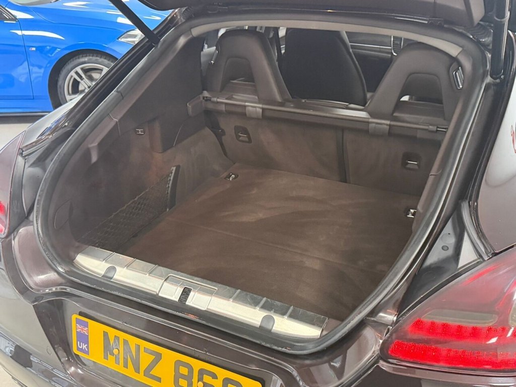 Used Porsche Panamera 2011 for sale - 77139637: Photo 20