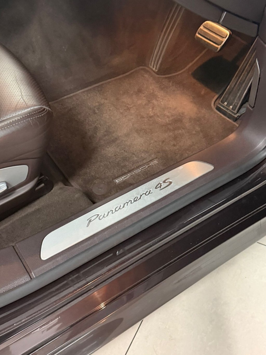 Used Porsche Panamera 2011 for sale - 77139637: Photo 36