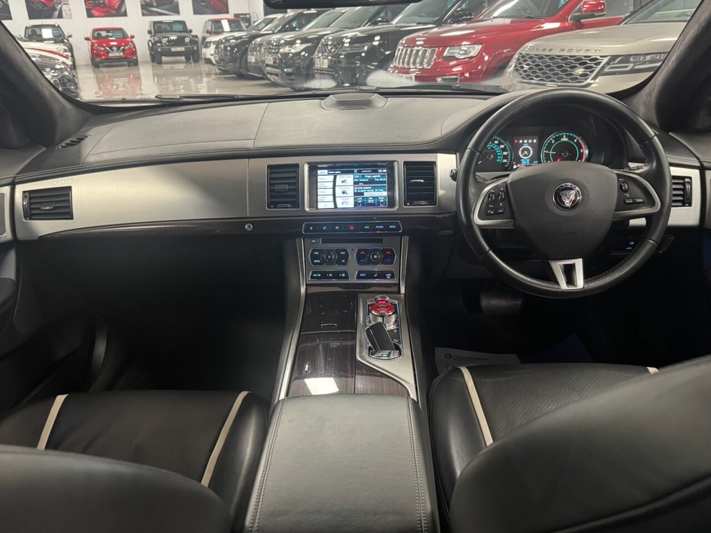 Used Jaguar XF 2014 for sale - 76496234: Photo 38