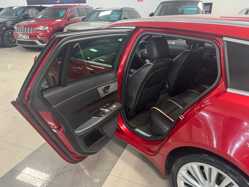 Used Jaguar XF 2014 for sale - 76496234: Photo 39