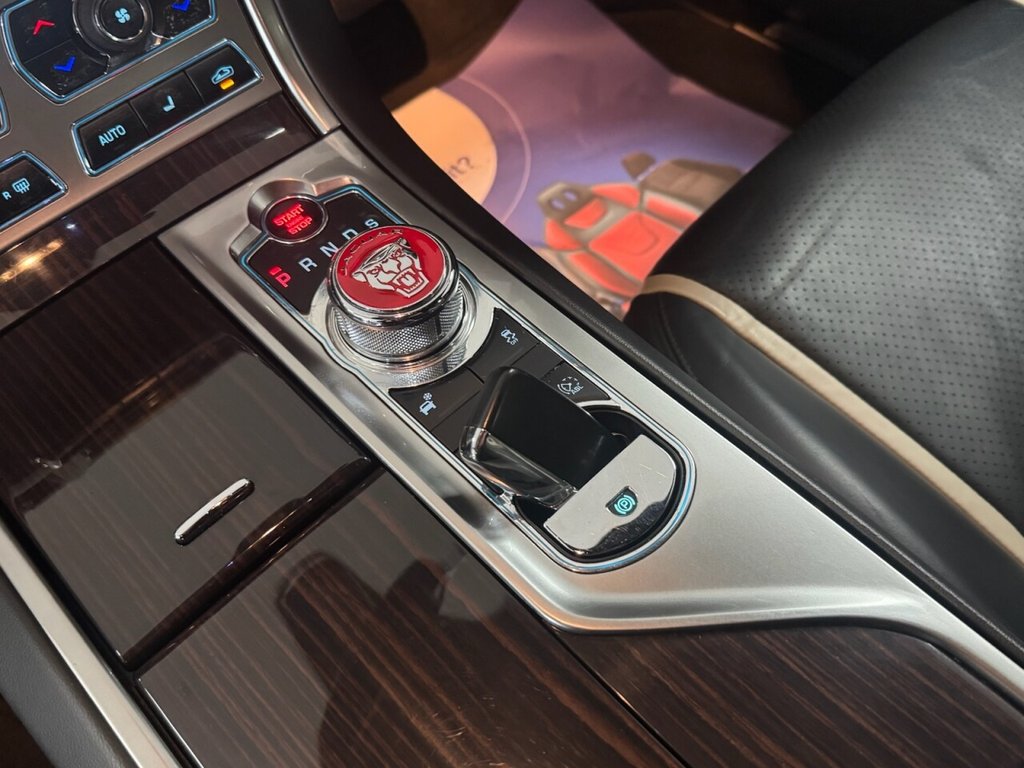 Used Jaguar XF 2014 for sale - 76496234: Photo 50