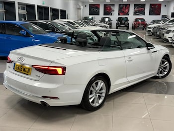 Used Audi A5 Cabriolet 2019 for sale - 76724689: Photo