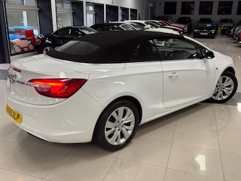 Used Vauxhall Cascada 2015 for sale - 77369636: Photo