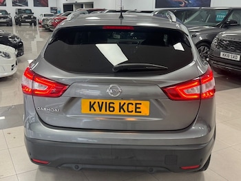 Used Nissan Qashqai 2016 for sale - 76068841: Photo