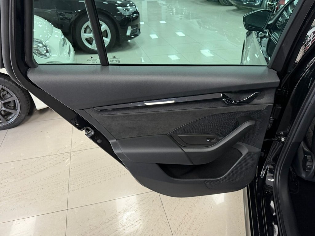Used Skoda Octavia 2024 for sale - 76642106: Photo 38