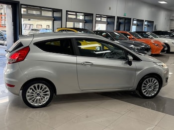 Used Ford Fiesta 2014 for sale - 78964204: Photo