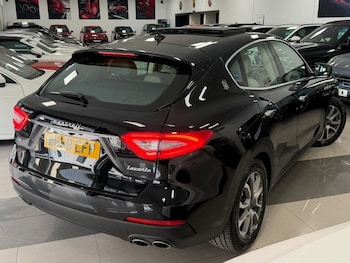 Used Maserati Levante 2018 for sale - 78017962: Photo