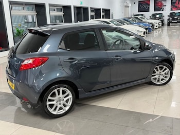 Used Mazda Mazda2 2013 for sale - 77026950: Photo