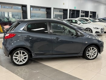 Used Mazda Mazda2 2013 for sale - 77026950: Photo