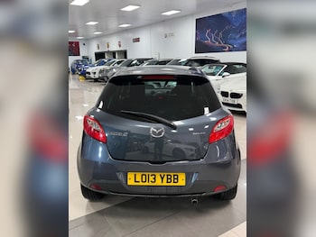 Used Mazda Mazda2 2013 for sale - 77026950: Photo