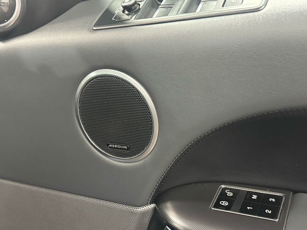 Used Land Rover Range Rover Sport 2014 for sale - 76670579: Photo 37