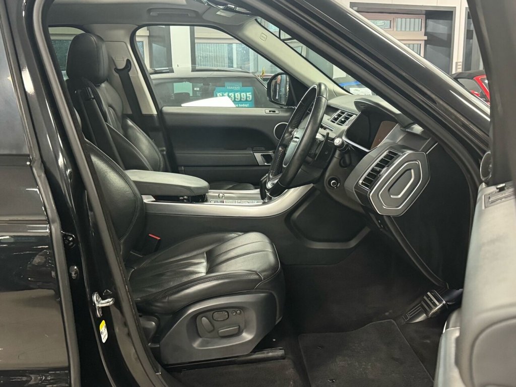 Used Land Rover Range Rover Sport 2014 for sale - 76670579: Photo 39
