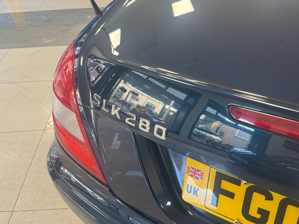 Used Mercedes-Benz SLK 2007 for sale - 76751299: Photo 13