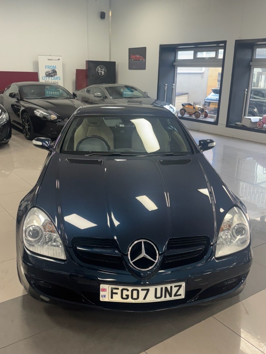 Used Mercedes-Benz SLK 2007 for sale - 76751299: Photo 17