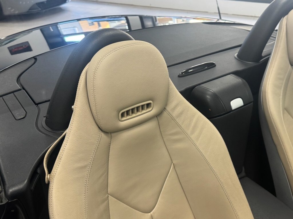 Used Mercedes-Benz SLK 2007 for sale - 76751299: Photo 35