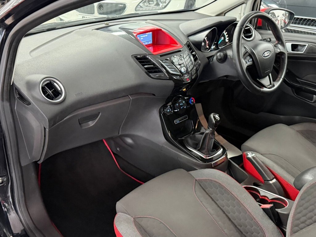 Used Ford Fiesta 2016 for sale - 77096549: Photo 31