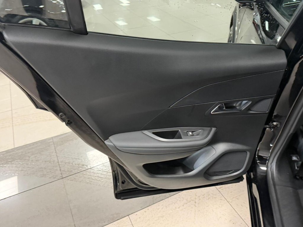 Used Peugeot E-2008 2025 for sale - 77356069: Photo 36