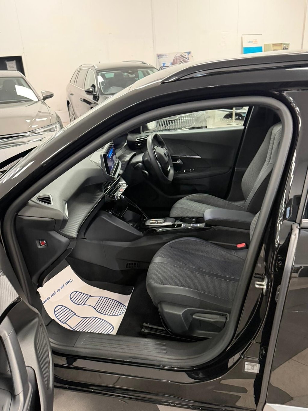 Used Peugeot E-2008 2025 for sale - 77356069: Photo 42