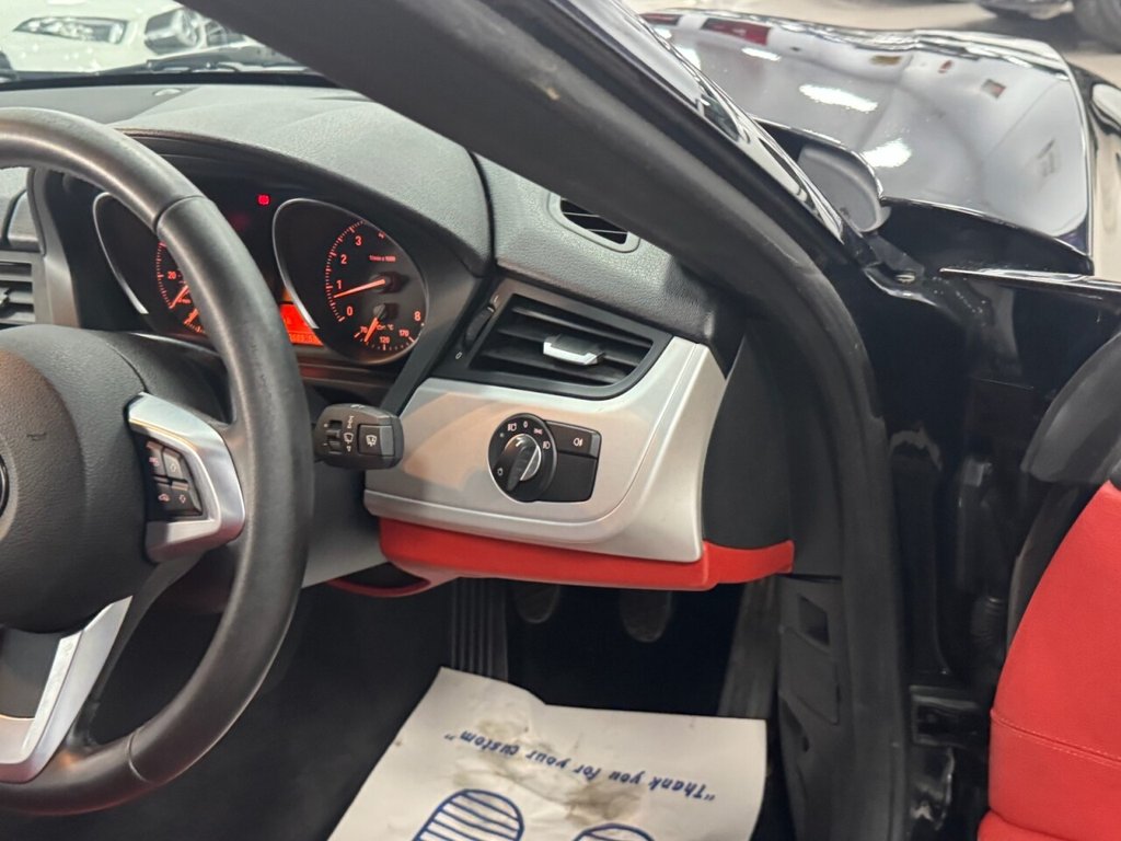 Used BMW Z4 2012 for sale - 76986487: Photo 21