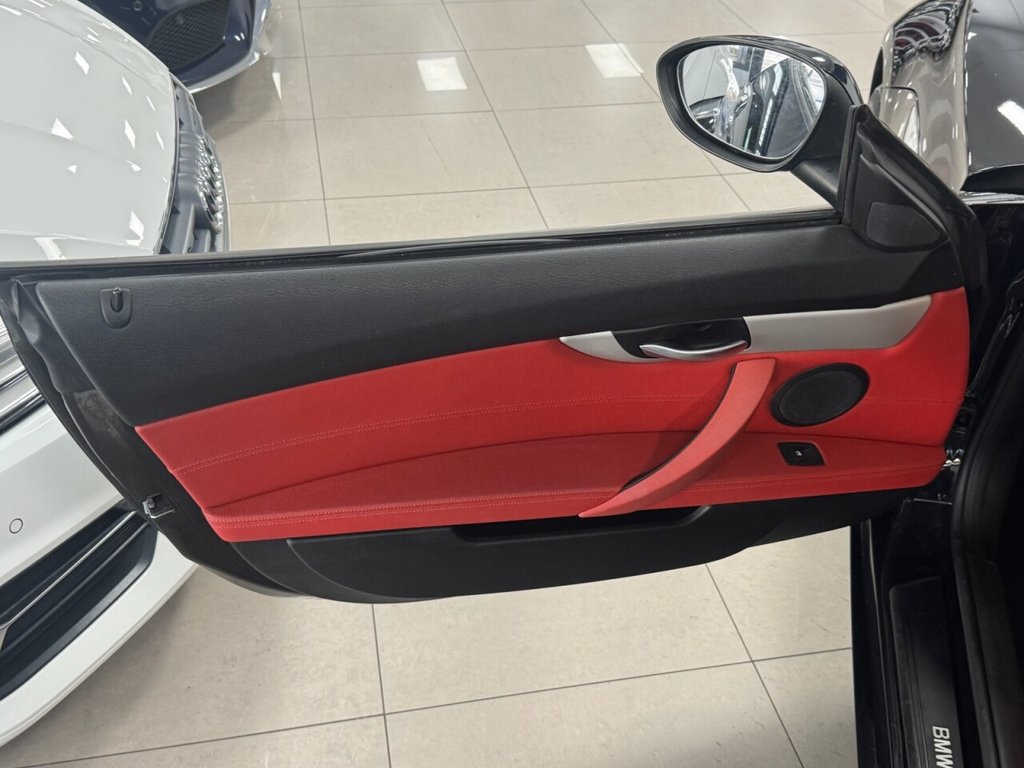 Used BMW Z4 2012 for sale - 76986487: Photo 30