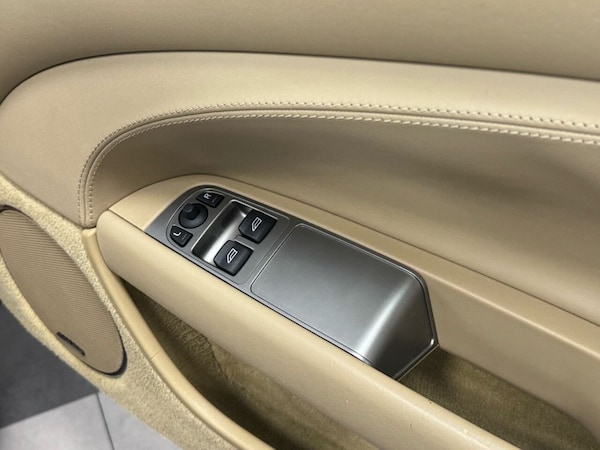 Used Jaguar XKR 2006 for sale - 74904761: Photo 19