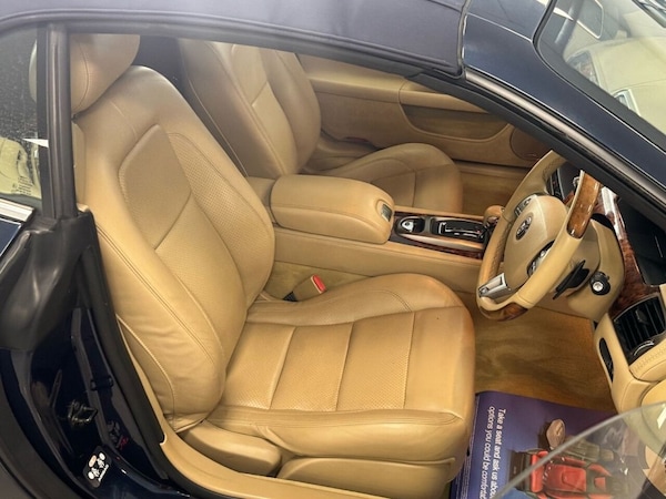 Used Jaguar XKR 2006 for sale - 74904761: Photo 22
