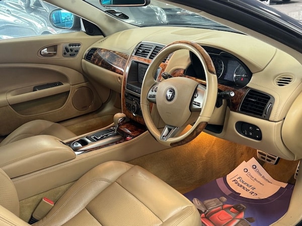 Used Jaguar XKR 2006 for sale - 74904761: Photo 24