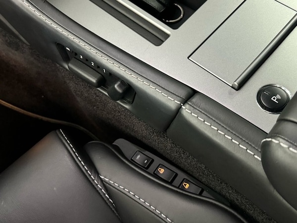 Used Aston Martin DB9 2011 for sale - 74801006: Photo 48