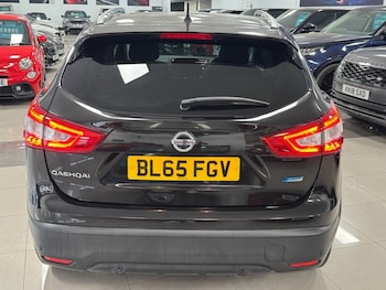 Used Nissan Qashqai 2015 for sale - 75653895: Photo