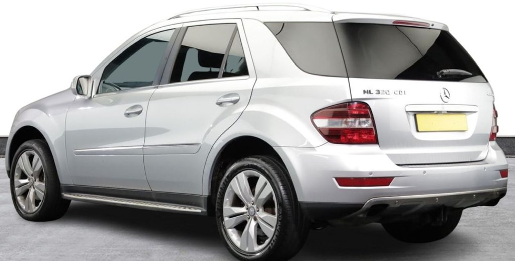 Used Mercedes-Benz M Class 2008 for sale - 76386274: Photo 2