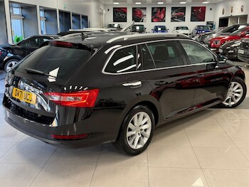 Used Skoda Superb 2022 for sale - 77356740: Photo