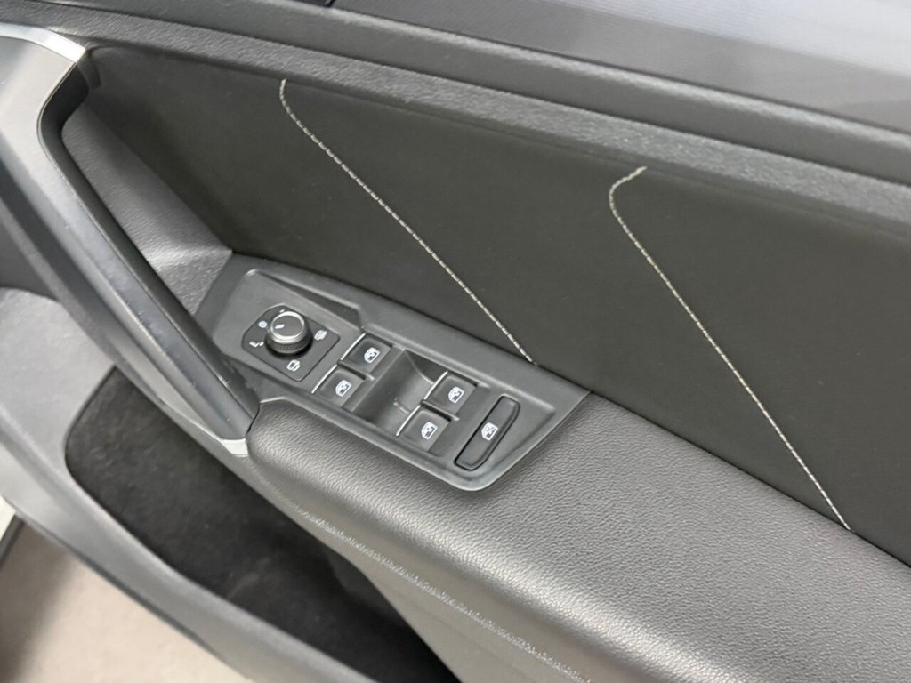 Used Volkswagen Tiguan 2018 for sale - 77161939: Photo 21