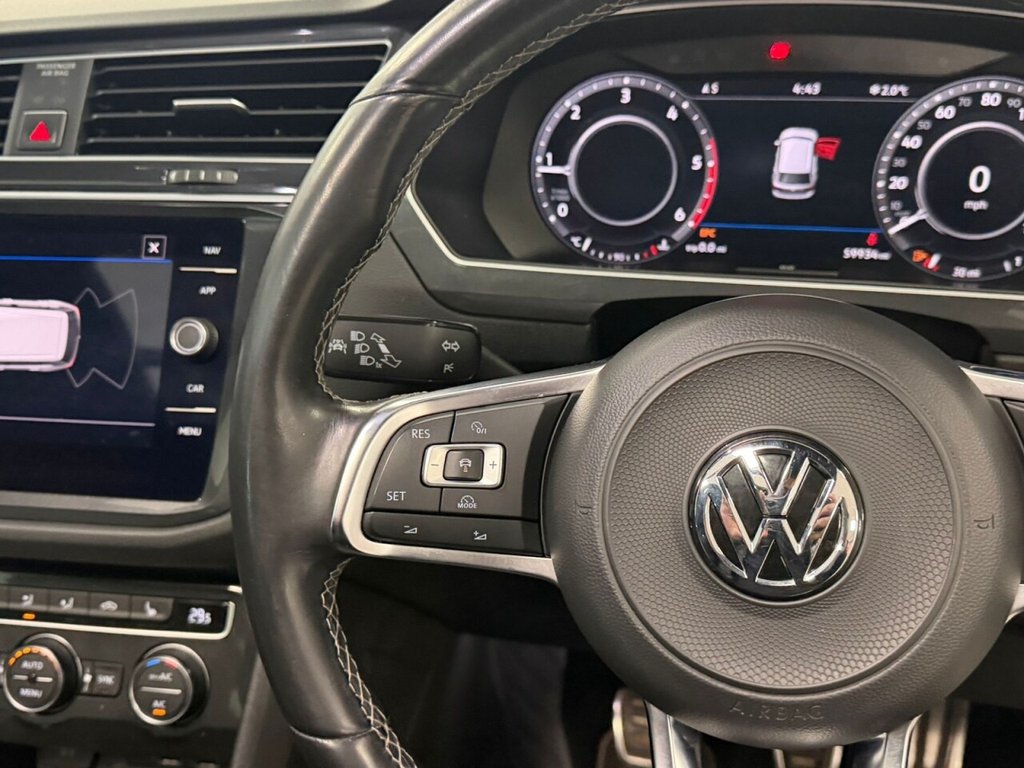 Used Volkswagen Tiguan 2018 for sale - 77161939: Photo 31