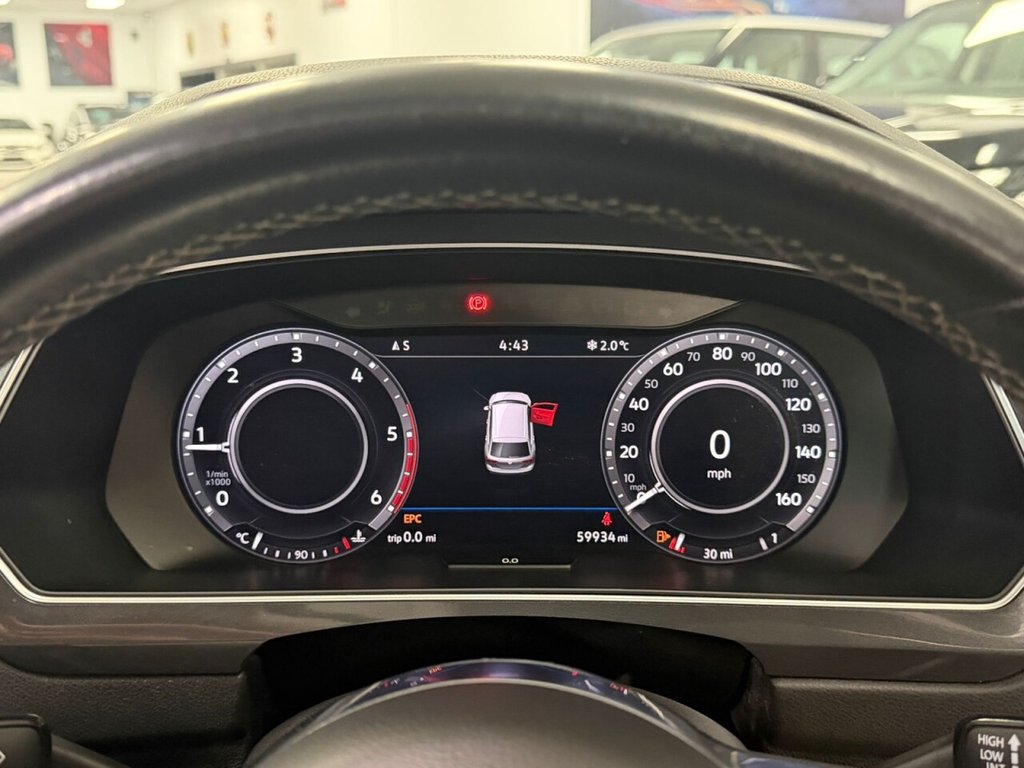 Used Volkswagen Tiguan 2018 for sale - 77161939: Photo 33