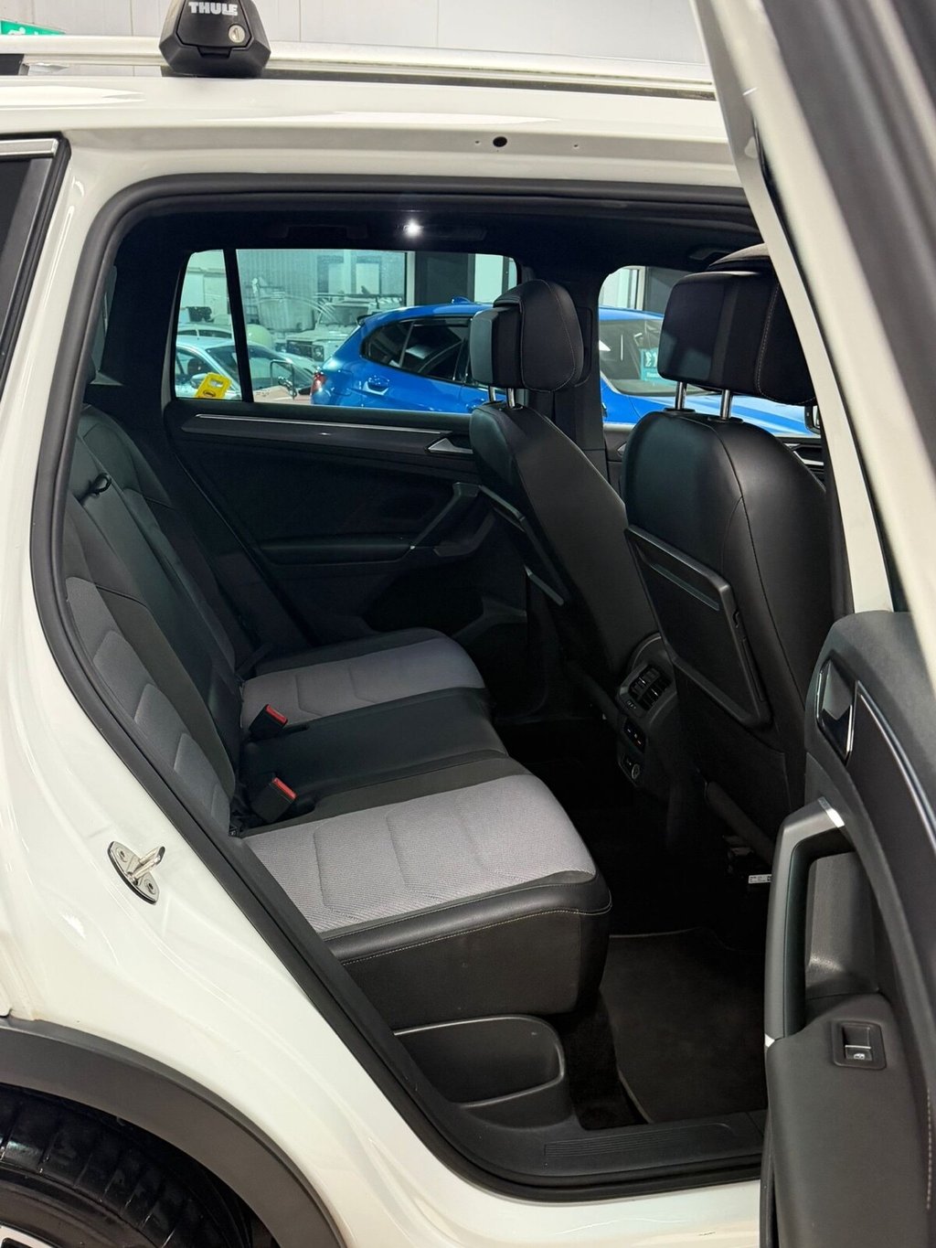 Used Volkswagen Tiguan 2018 for sale - 77161939: Photo 36