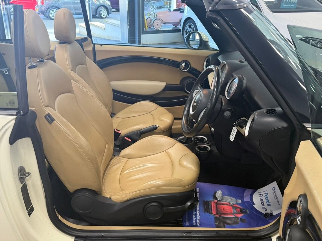 Used MINI Convertible 2010 for sale - 78219324: Photo 22