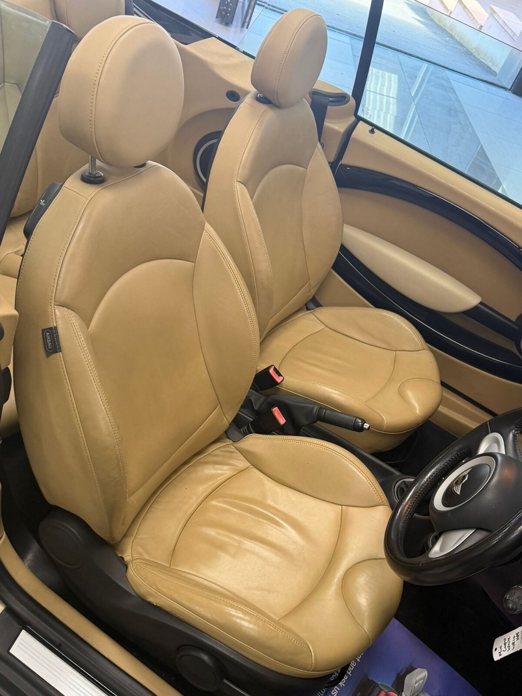 Used MINI Convertible 2010 for sale - 78219324: Photo 24