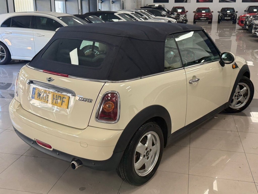 Used MINI Convertible 2010 for sale - 78219324: Photo 37